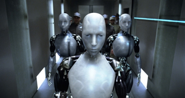 인공지능과 인간의 대립을 다룬 영화 ‘아이로봇’ Credit: Twentieth Cetury Fox