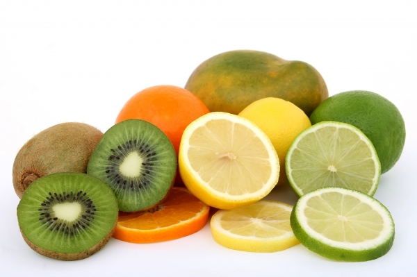 구연산이 든 상큼한 과일들로 빨래를 해 봐요!! (출처: pixabay)