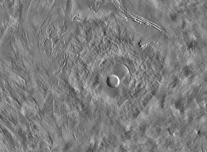 파보니스(Pavonis Mons) 화산. (NASA/JPL-Caltech/Arizona State University)